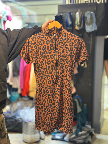 پلنگی پررنگ